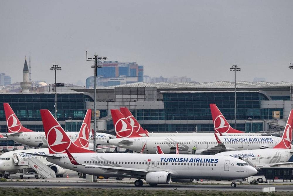 Turkish Airlines akan memindahkan kira-kira 27,000 penduduk dari kawasan yang paling terjejas teruk akibat gempa bumi yang melanda tenggara Turki. Foto AFP