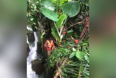 Op SAR seorang kanak-kanak yang dikhuatiri lemas di Jalan Ukay Perdana, Ukay Perdana, Ampang ditangguhkan sementara berikutan keadaan gelap.