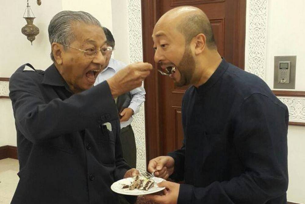 Nafsu politik didakwa menjadi punca Mukhriz membawa Pejuang meninggalkan perjuangan politik Dr Mahathir yang direalisasikan menerusi GTA.