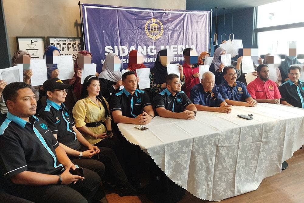 Mangsa yang hadir pada sidang akhbar Pertubuhan Kemanusiaan Masyarakat Antarabangsa Malaysia (MHO) di sini, baru-baru ini.