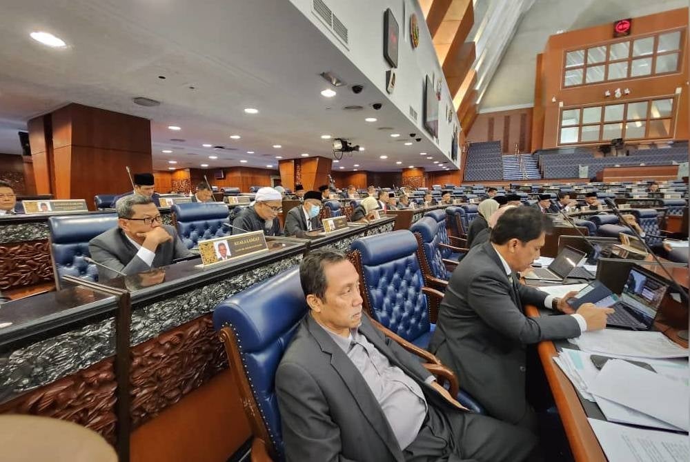 Blok pembangkang pada sesi petang.