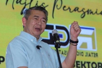 Salahuddin Ayub. - Foto Bernama