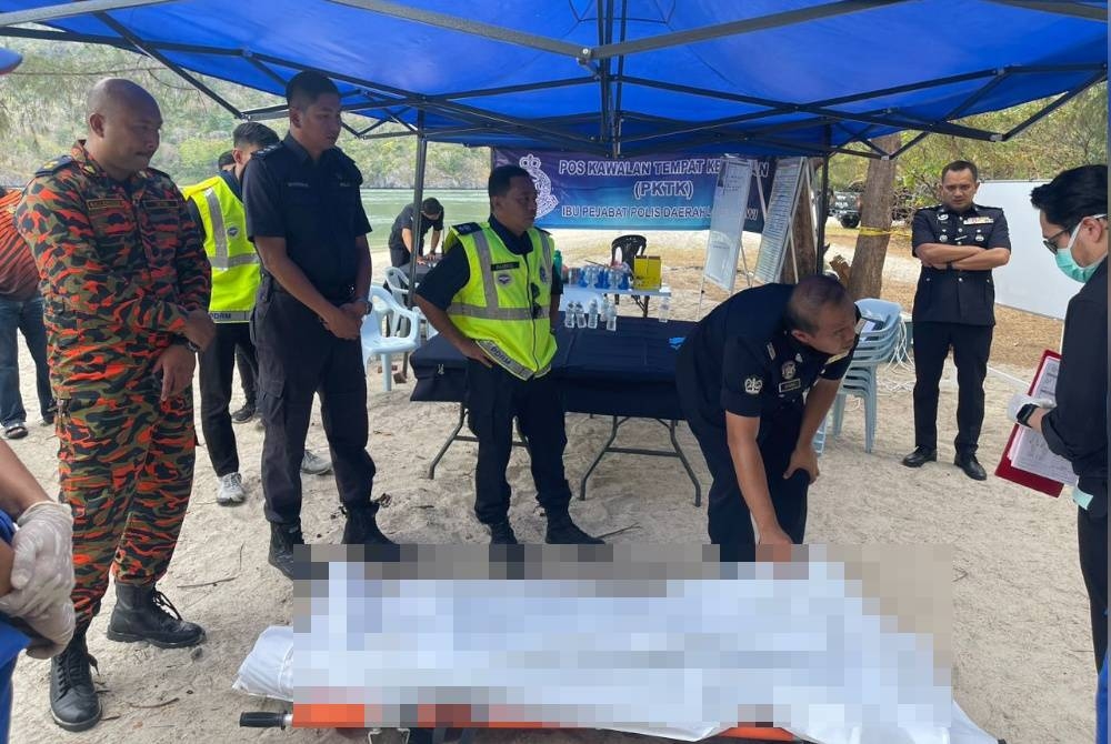 Keluarga telah membuat pengecaman dan mangsa dibawa ke Unit Forensik Hospital Sultanah Maliha Langkawi untuk bedah siasat. - Foto polis