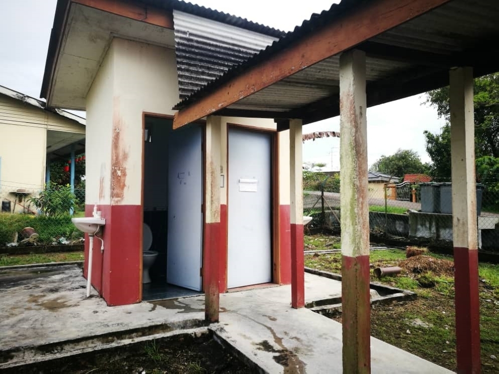 
Kemudahan tandas di klinik berkenaan yang perlu ditambah baik.