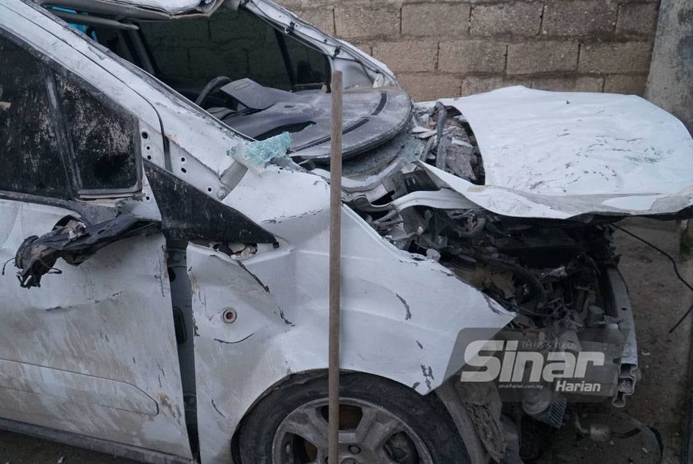 Kenderaan Irfan turut musnah selepas ditimpa runtuhan bangunan dalam tragedi gempa bumi berukuran 7.8 skala Richter menggegarkan Turkiye pada 6 Februari lalu.