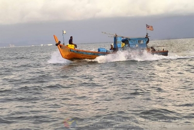 Bot kelas A yang ditahan dalam Op Pertiwi yang dijalankan pada petang Rabu.