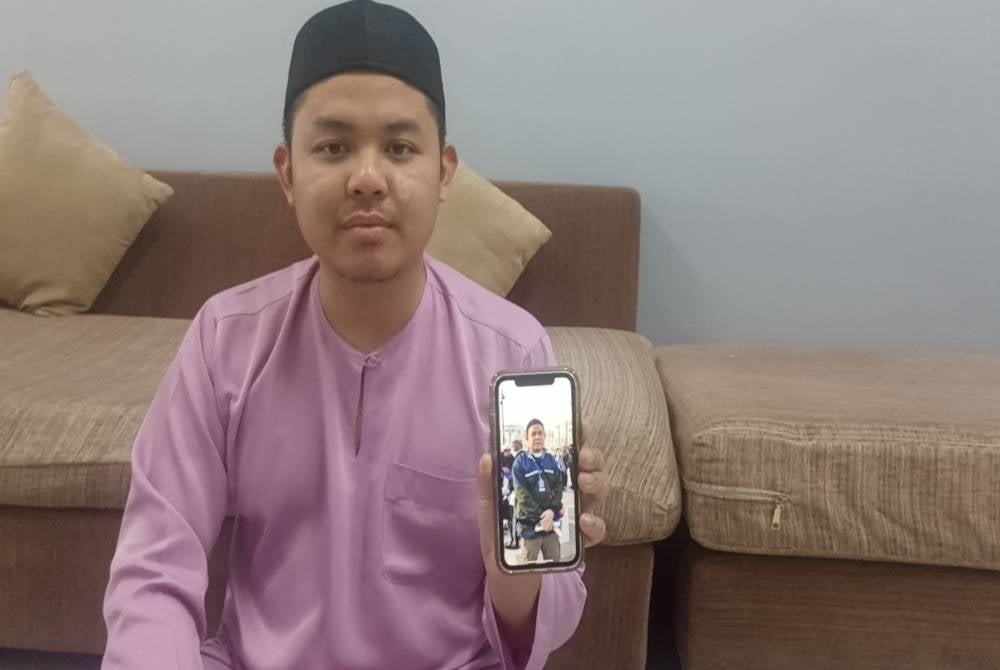 Muhammad Nabil tetap menunggu kepulangan ayahnya selepas usaha mencari di Tanah Suci pada bulan lalu, tidak berjaya.