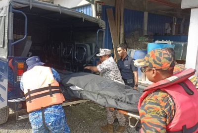 Mayat mangsa dibawa ke Hospital Tengku Ampuan Rahimah (HTAR) untuk tindakan lanjut.