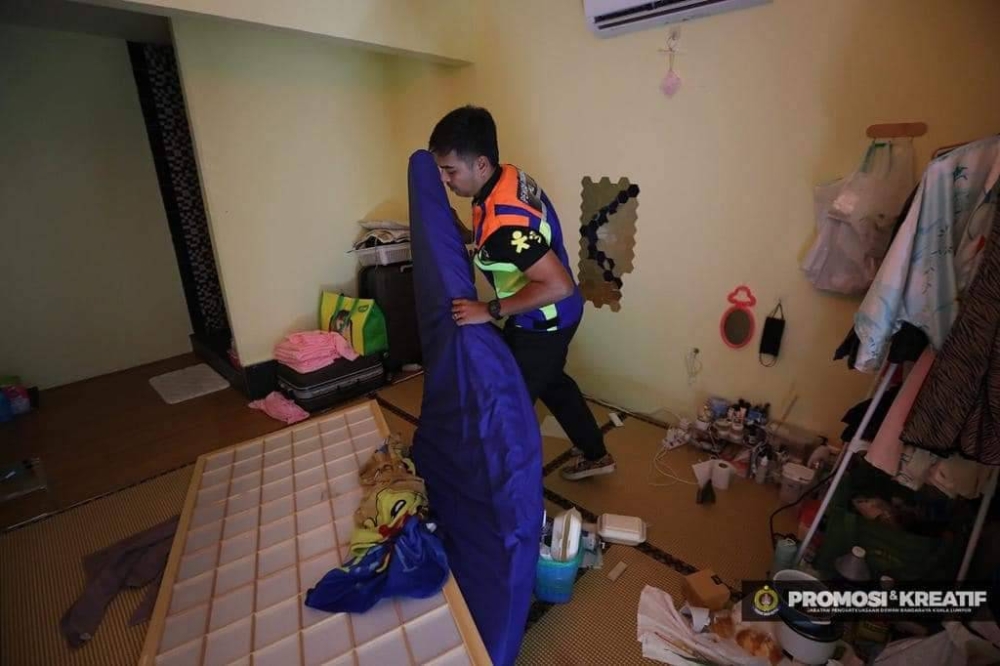 Pemeriksaan ke atas rumah urut disyaki menjalankan aktiviti tidak bermoral di ibu kota.