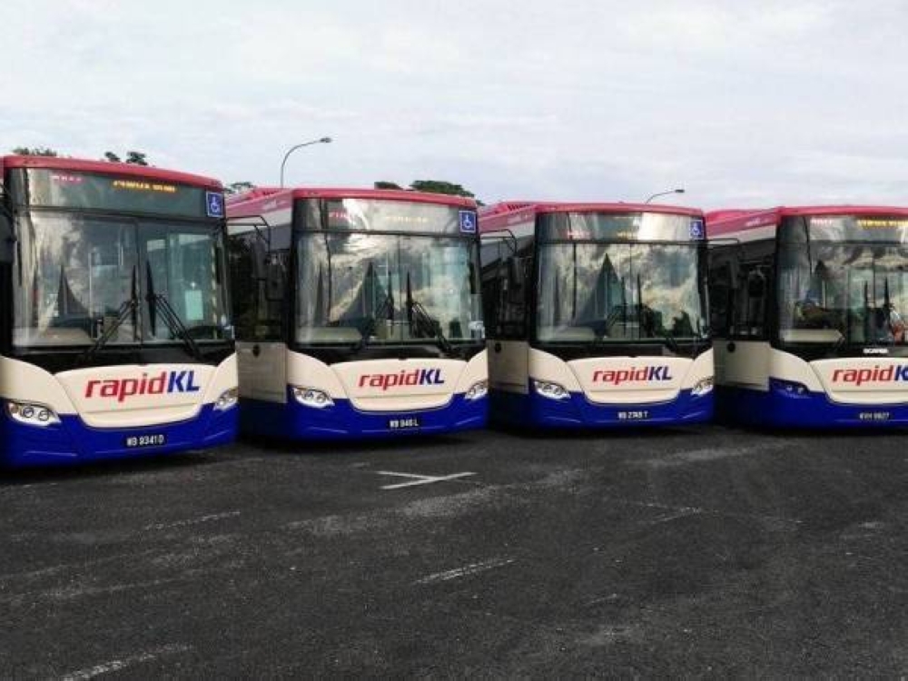 Rapid Rail menambah 15 buah bas perantara LRT11 Ampang/ Sri Petaling ditambah dengan kekerapan setiap 10 minit mulai Isnin. - Gambar hiasan