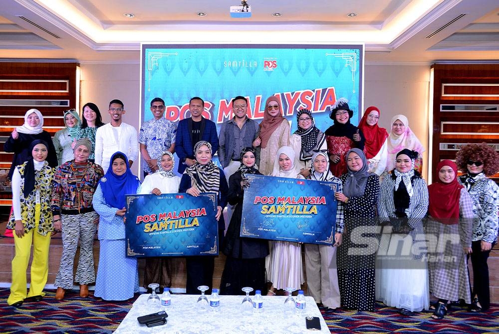 Bersama sebahagian usahawan wangian SAMTILLA yang hadir.