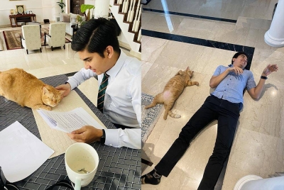 Toby begitu rapat dan sentiasa menemani Syed Saddiq.