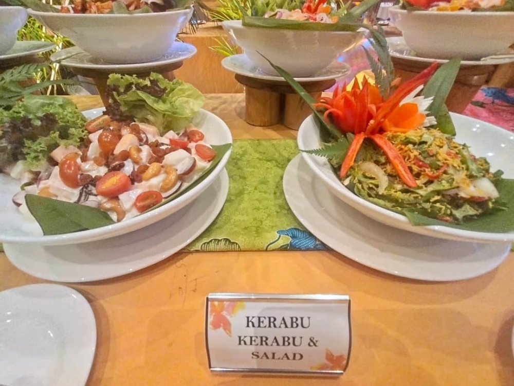 SACC menyajikan kompilasi hidangan tradisi setiap kaum dengan gabungan lebih daripada 100 sajian menarik.