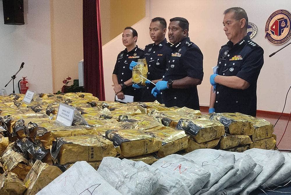 Syabu seberat 451 kg dirampas di Rawang, Selangor pada 28 Februari lalu.