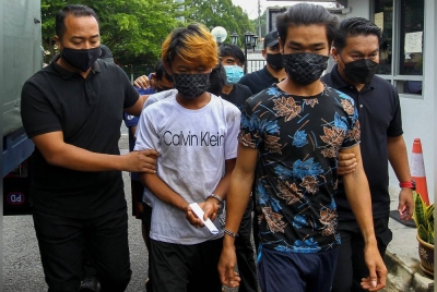 Yan Mai dan Maung Piaw dibawa ke Mahkamah Majistret Port Dickson pada Jumaat.