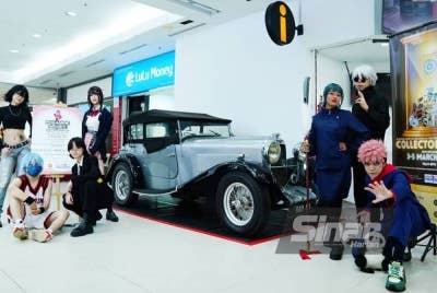 Pokanime Planet Mini turut membantu mempromosikan acara 'cosplay' dengan kerjasama 'collectors pick'. - Foto Sinar Harian/ROSLI TALIB