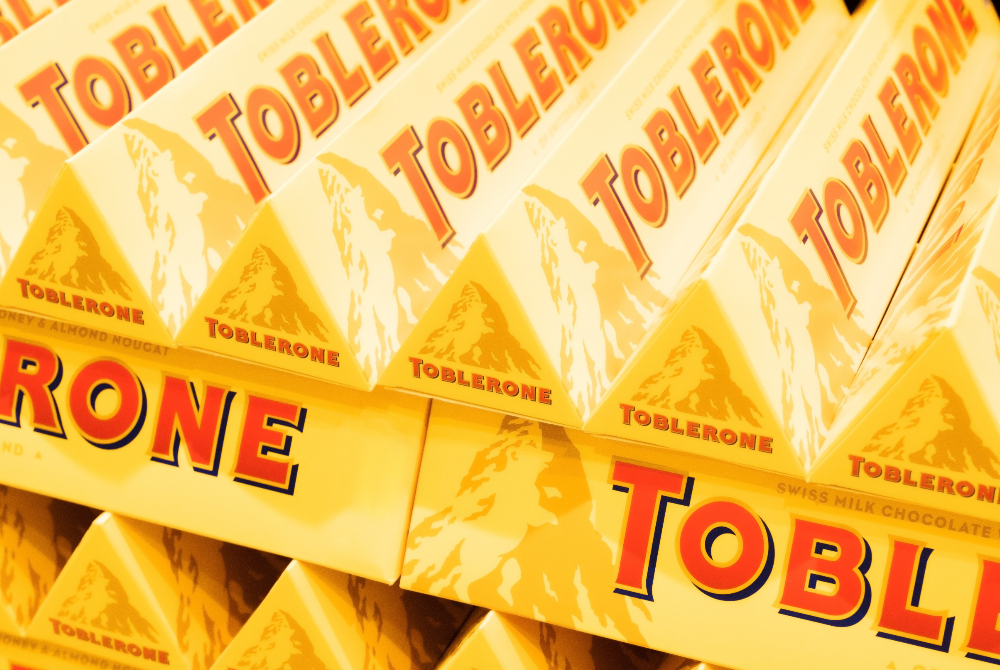 Toblerone tidak akan menggunakan lagi imej puncak gunung Matterhorn pada bungkusan produk itu. - Foto 123RF