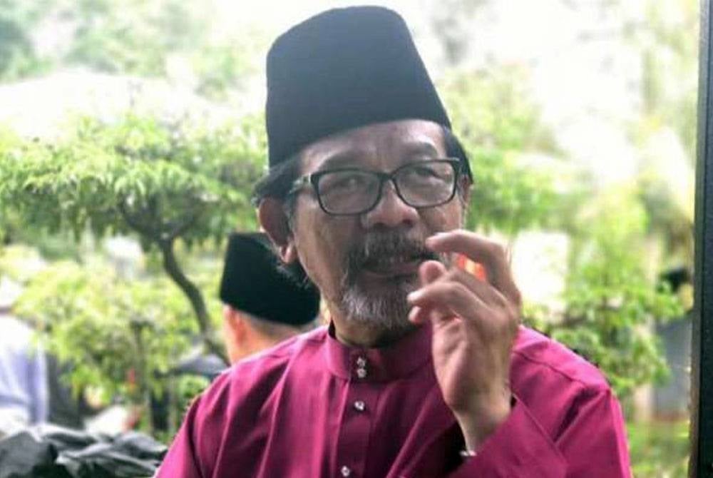 Seniman Jalil Hamid dilaporkan mengalami masalah jantung dan dirawat di Unit Rawatan Rapi (ICU), Hospital Serdang, pada Selasa. - Gambar Facebook