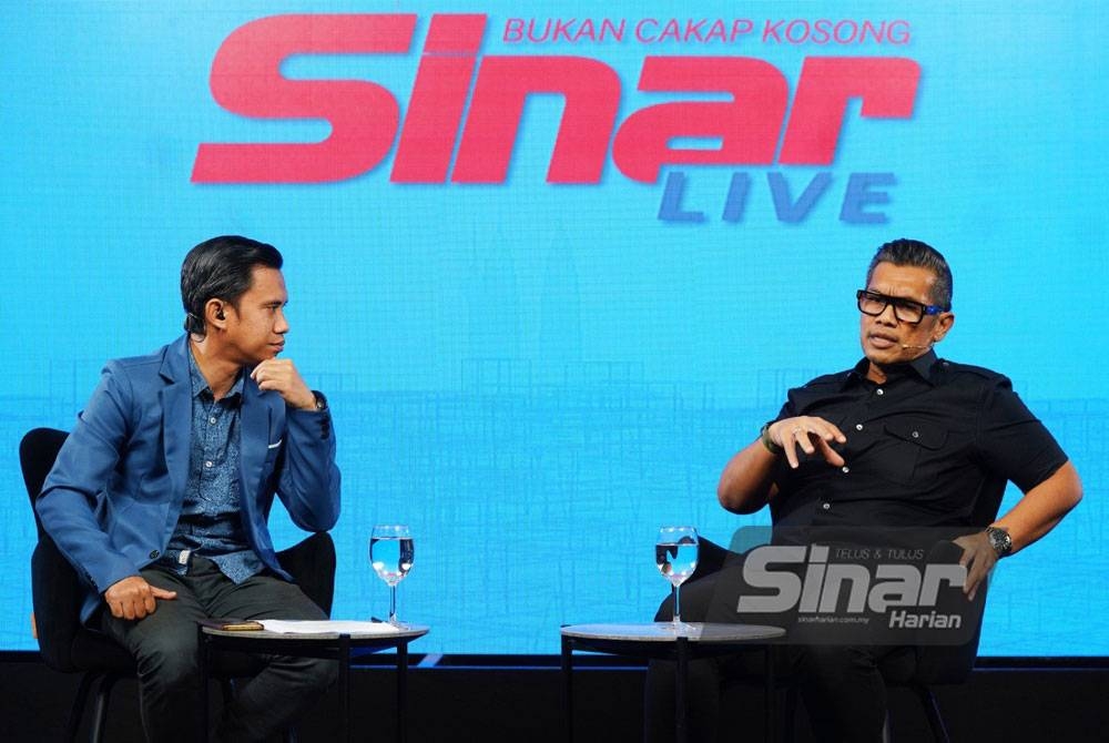 Armand Azha ketika program Sinar Live bertajuk 'Kalau UMNO masih tak berubah' yang diadakan di Kompleks Karangkraf pada Jumaat. - Foto SINAR HARIAN/ROSLI TALIB