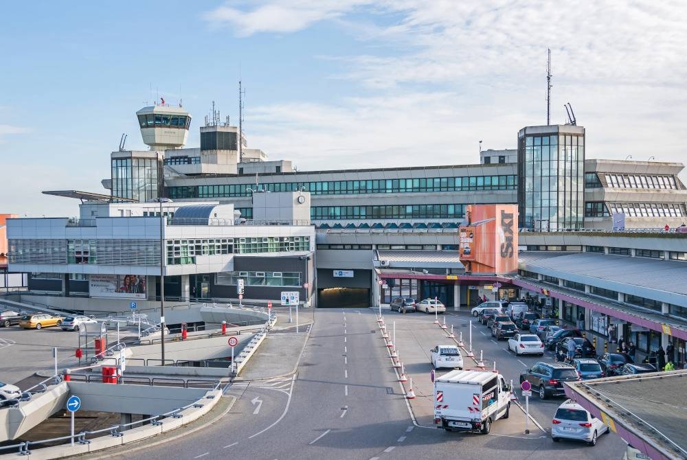 Les aéroports de Berlin, Hambourg, Hanovre et Brême annuleront les vols au départ lundi suite à la grève.  (Photo décorative) - Photo 123rf
