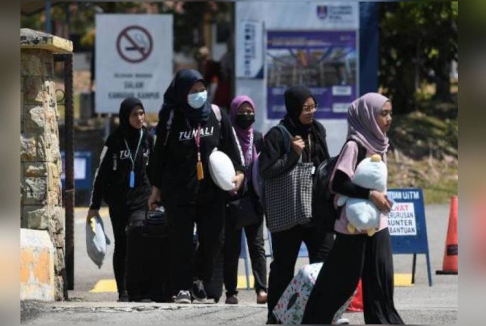 KPT sedang membentuk satu jawatankuasa khas yang akan bertanggungjawab untuk membuat semakan dan kajian ke atas dasar-dasar pendidikan tinggi nasional. - Gambar hiasan