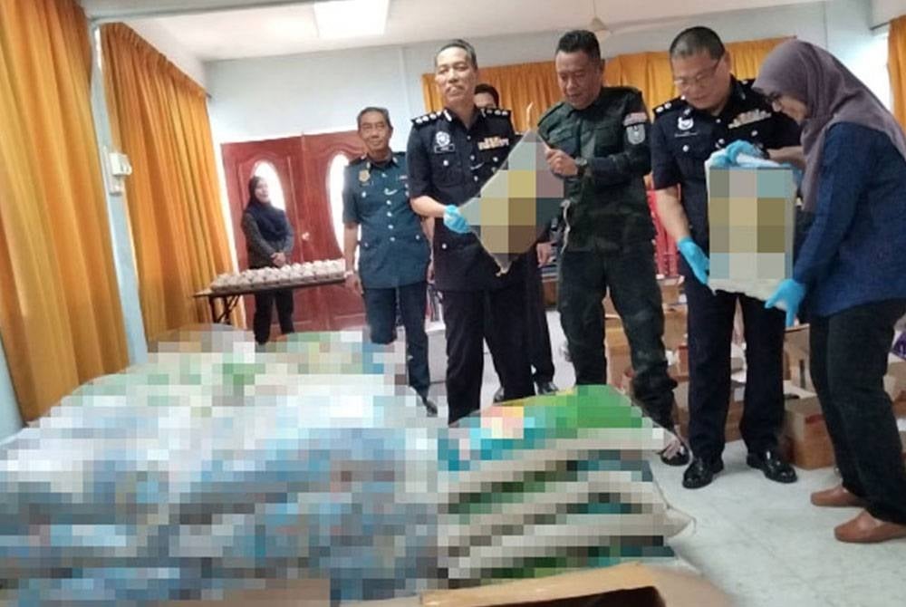 Beras pelbagai jenama yang dirampas dalam Ops Bersepadu
