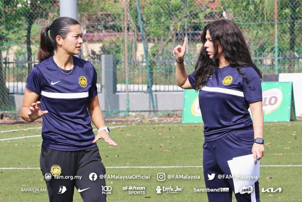 Soleen (kanan) memanggil 47 pemain untuk menyertai sesi percubaan dan pemilihan skuad Malayan Tigress bermula Selasa.