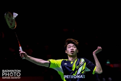 Tze Yong mengesahkan kemaraan ke pusingan seterusnya Seluruh England selepas menewaskan Shesar Rhustavito di Birmingham pada Rabu. - Foto Badminton Photo