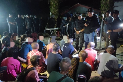 Khairul Dzaimee mengetuai operasi penempatan PATI di Air Hitam, Klang pada Jumaat.