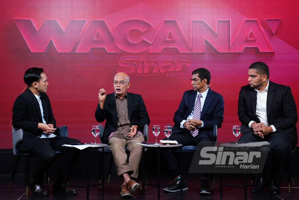 Shamsun Baharin (dua dari kiri) selaku panelis Wacana Sinar Harian bertajuk "Dana politik: Derma atau rasuah?” yang berlangsung di Kompleks Kumpulan Karangkraf pada Selasa. Foto SINAR HARIAN / MOHD HALIM ABDUL WAHID.