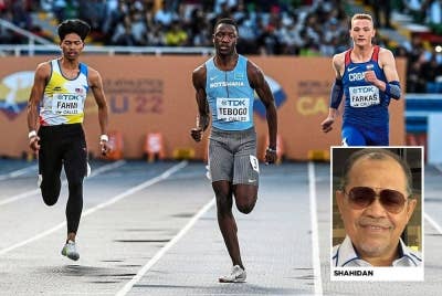 Azeem (kiri) tidak dapat menyertai skuad olahraga negara di Sukan SEA kerana mempunyai program yang sudah diatur oleh Universiti Auburn. - Foto AFP