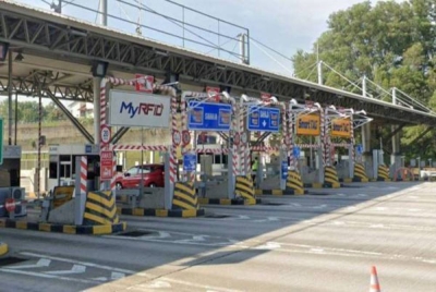 Sistem pembayaran terbuka akan dilaksanakan di beberapa lebuh raya utama menjelang September. - Foto Bernama