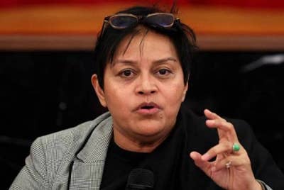Azalina - Foto Bernama