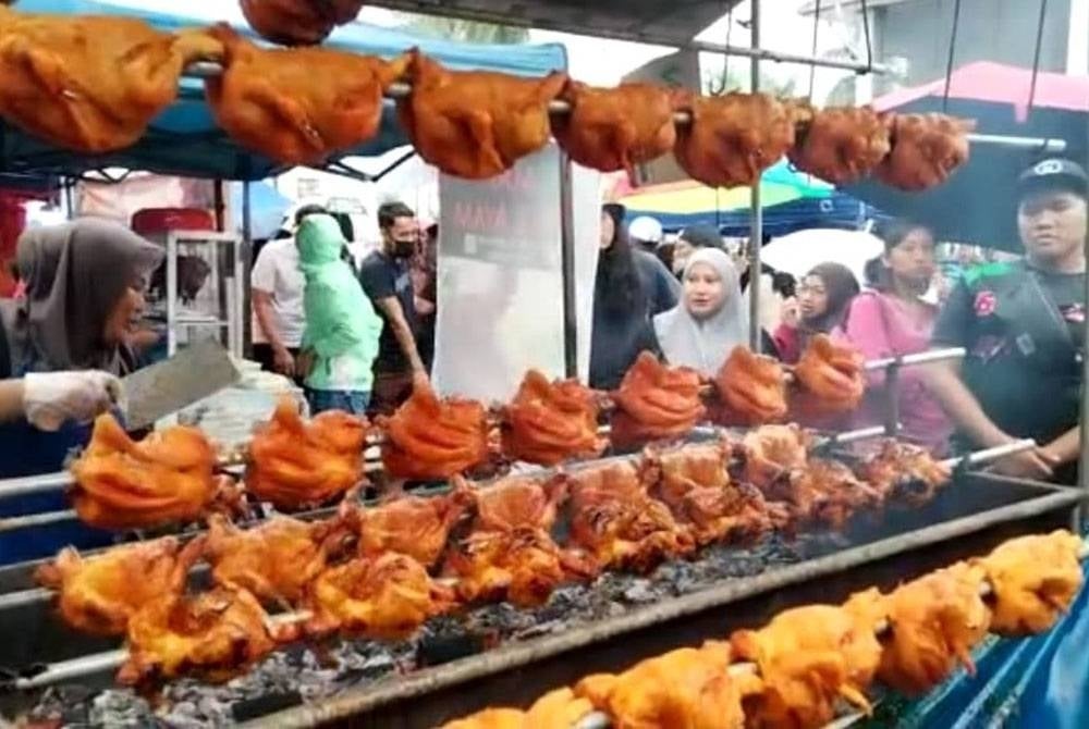 Peniaga bazar mengakui kenaikan harga barang niaga disebabkan kenaikan harga barang mentah.