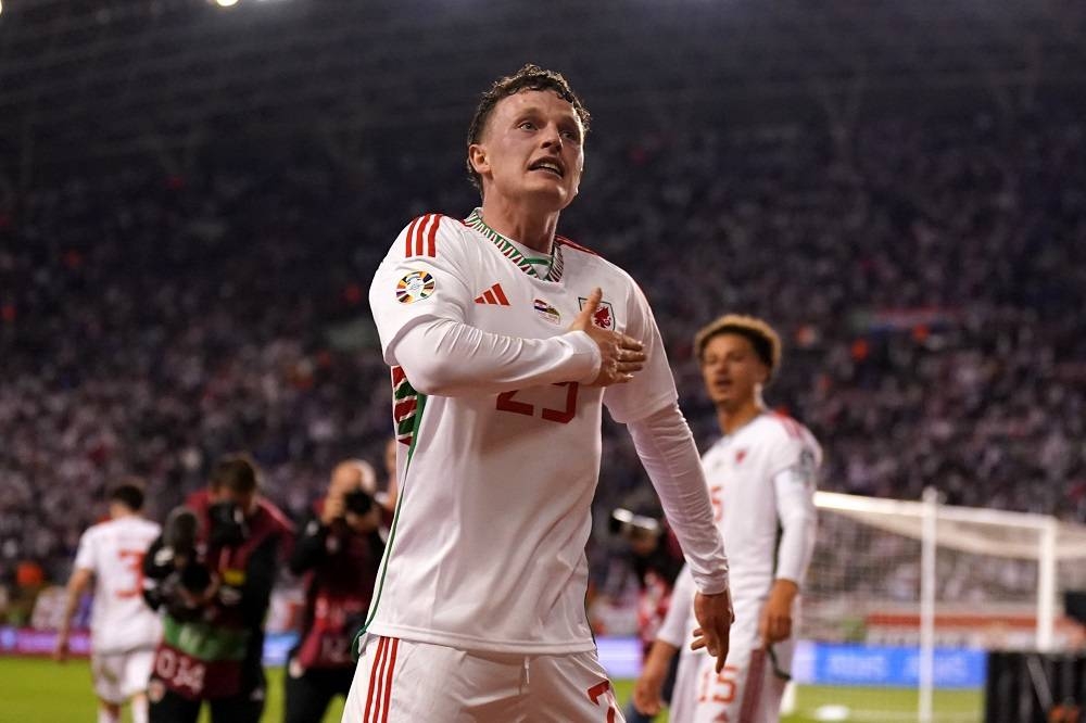 Broadhead meledak gol penyamaan ketika Wales terikat 1-1 dengan Croatia awal pagi Ahad. - Foto Agensi.