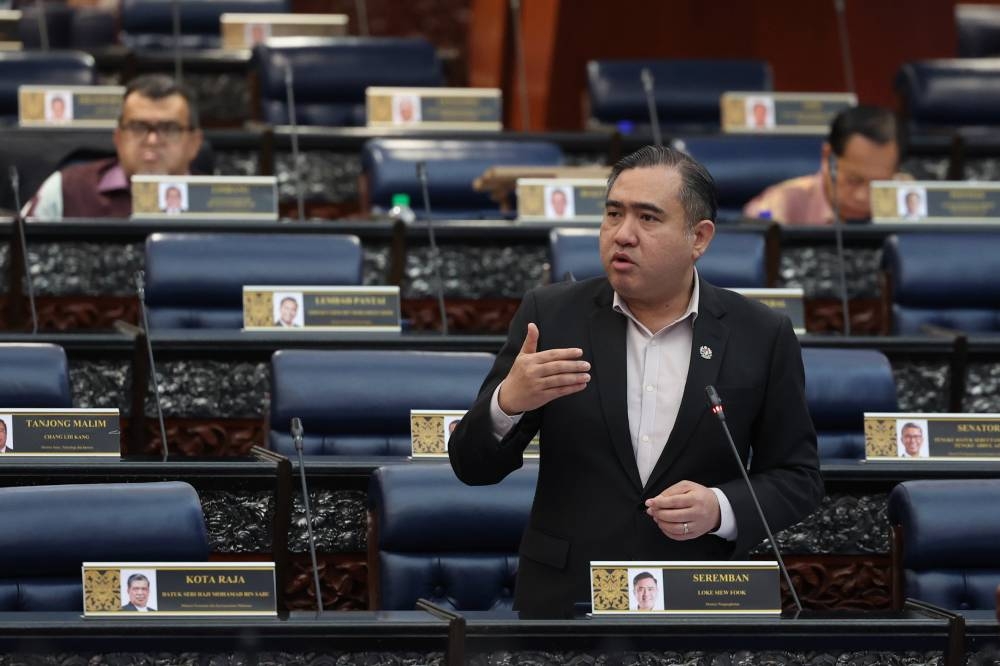 KUALA LUMPUR, 9 Mac -- Menteri Pengangkutan Anthony Loke ketika sesi soal jawab pada Mesyuarat Pertama Penggal Kedua Parlimen ke-15 di Bangunan Parlimen hari ini.
--fotoBERNAMA (2023) HAK CIPTA TERPELIHARA