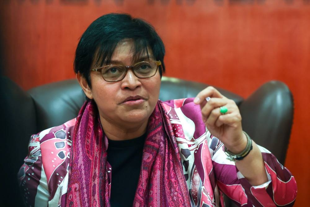 Azalina - Foto Bernama 