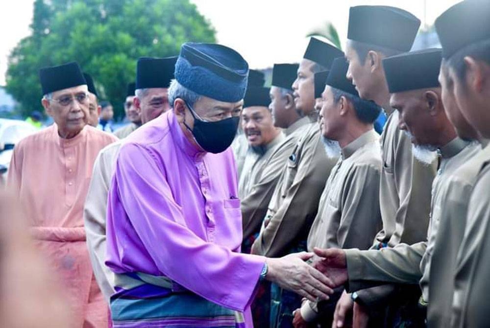 Sultan Sharafuddin berkenan hadir merasmikan Masjid Kota Raja, Klang. - Foto Facebook rasmi Selangor Royal Office pada Rabu.