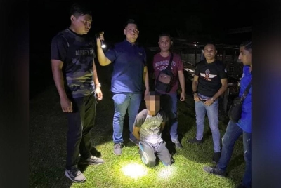 Suspek berjaya ditangkap sebelum dibawa ke IPD Tawau untuk tindakan lanjut.