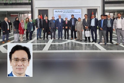 Kunjungan Hormat dan perjumpaan B2B bersama ahli-ahli MUSIAD. Gambar kecil: Rizal