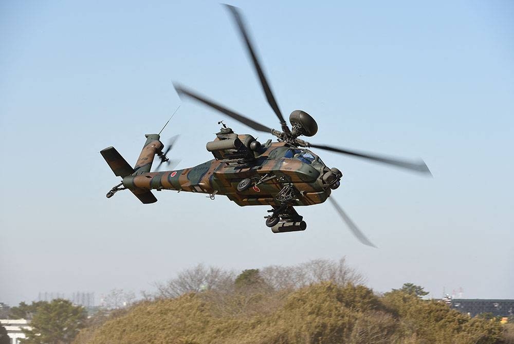 Sebuah helikopter milik tentera Jepun hilang dari radar berhampiran pulau Okinawa. - Foto AFP