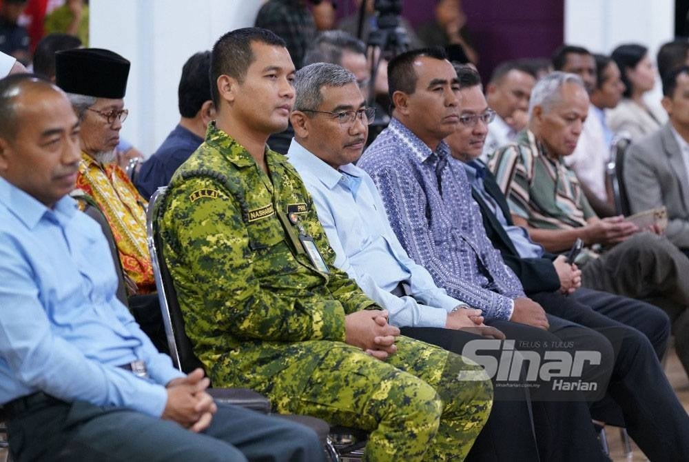Program Town Hall bersama Menteri Dalam Negeri, Datuk Seri Saifuddin Nasution Ismail di Kompleks Karangkraf pada Isnin. - FOTO ROSLI TALIB