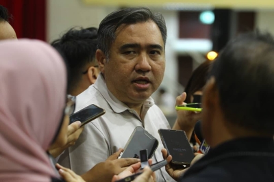 Anthony Loke Siew Fook. 