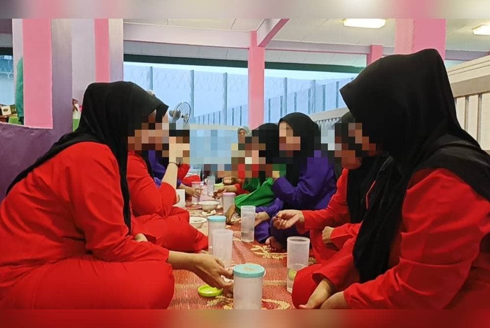 Enam tahun bonda berada di dalam penjara dan perlu menjalani hukuman penjara selama enam tahun lagi sebelum dibebaskan.