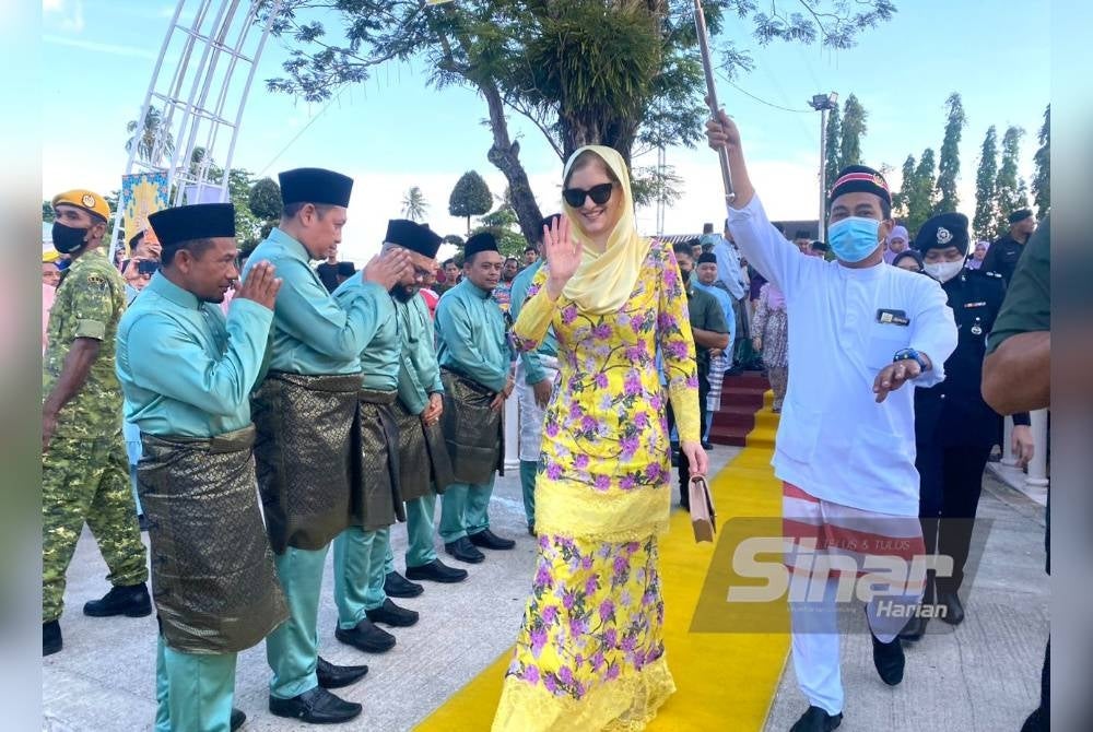 Sultanah Kelantan, Nur Diana Petra Abdullah yang berangkat pada majlis di Pata Ndo, Tumpat.