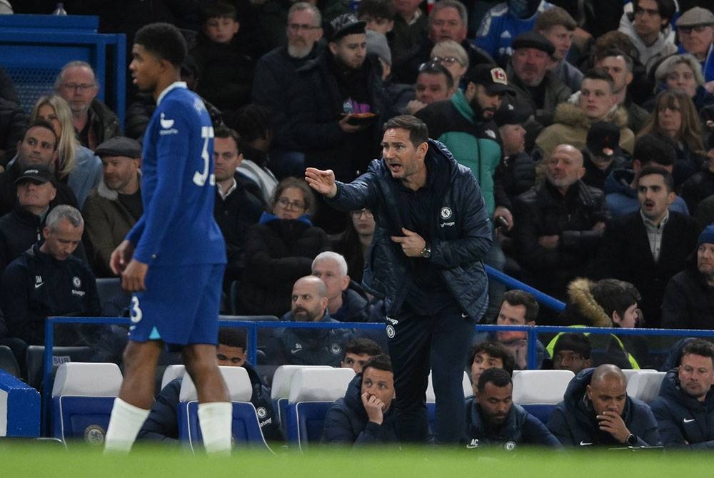 Lampard buntu dengan kemerosotan prestasi Chelsea. - Foto: EPA