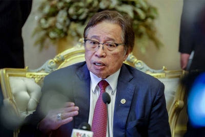 Abang Johari - Foto Bernama