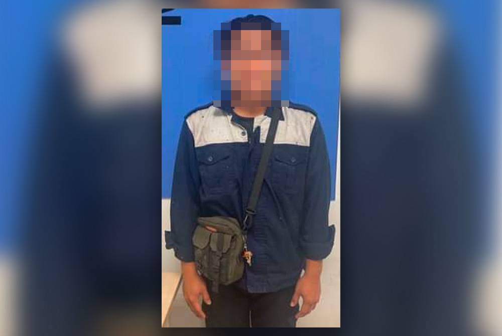 Lelaki disyaki positif dadah jenis THC di Jalan Besar Pekan Ulu Choh, di sini Rabu lalu.