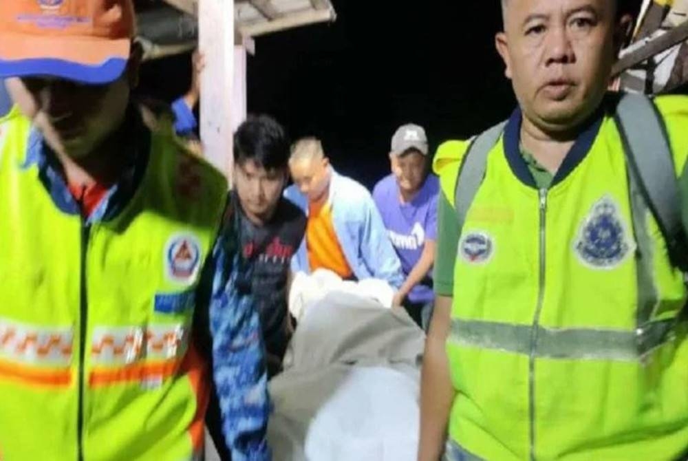 Mayat seorang nelayan yang dipercayai menjadi mangsa terbaharu serangan buaya di Sungai Batang Oya, Mukah, kira-kira 180 kilometer dari sini berjaya ditemukan tengah malam Jumaat.