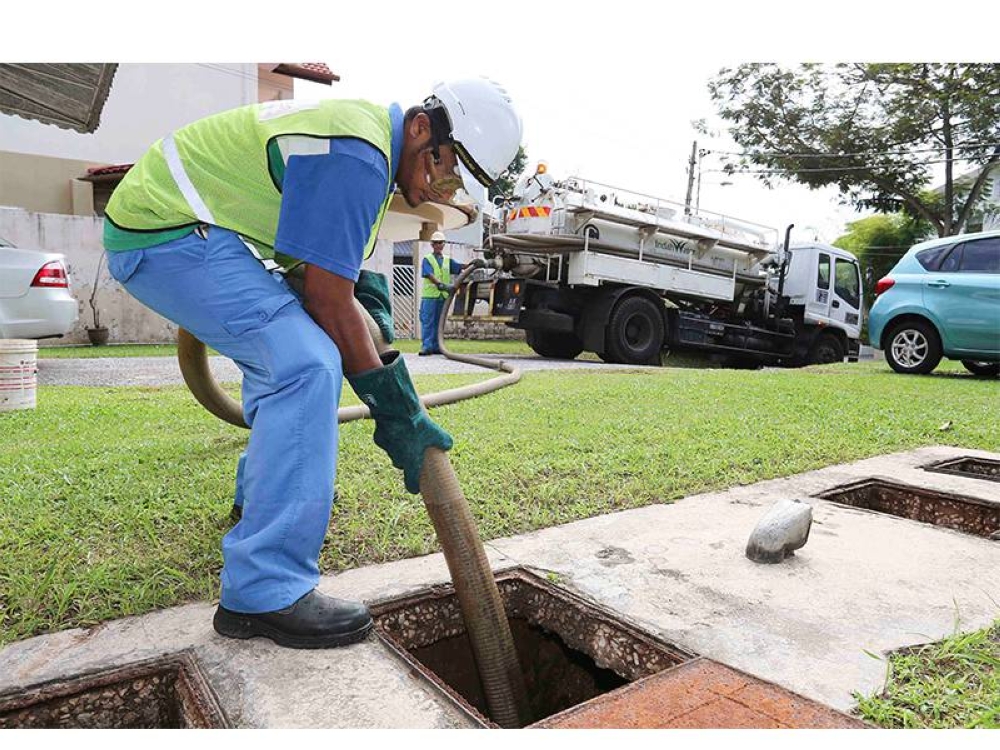 IWK memastikan enapcemar dari tangki septik diproses dengan betul, cekap dan selamat.